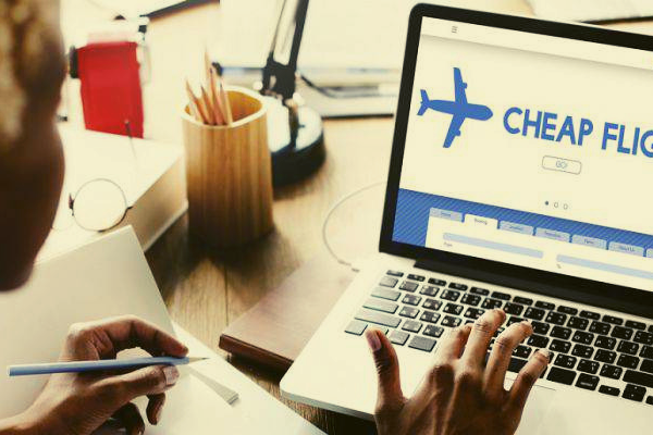 Lựa chọn thời điểm khởi hành giá rẻ