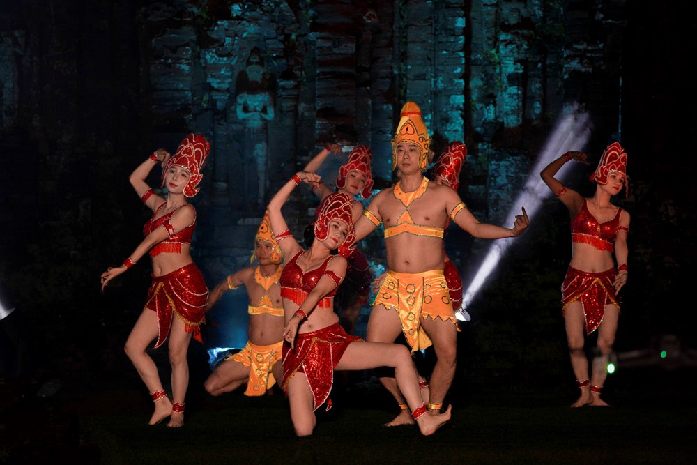 Đêm Mỹ Sơn huyền thoại phần 2