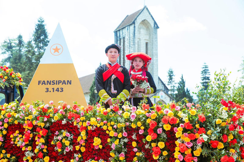 Lễ hội hoa hồng tại Sapa