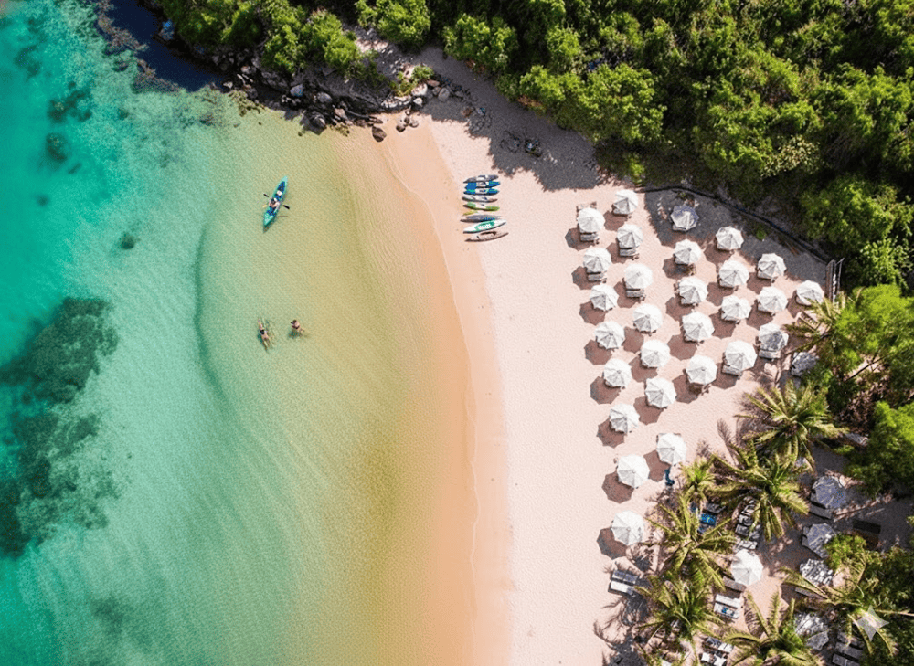 Khung cảnh đẹp như thiên đường tại bãi Trũ