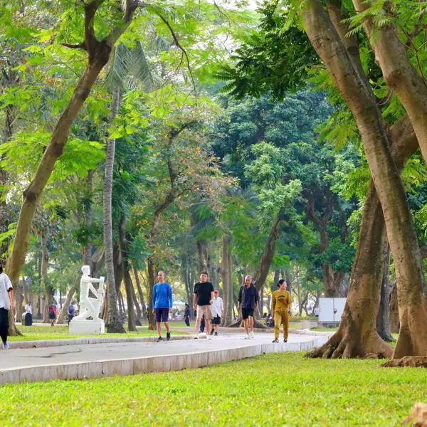 Công viên Thống Nhất - Địa điểm du lịch miễn phí và thơ mộng tại trung tâm thủ đô