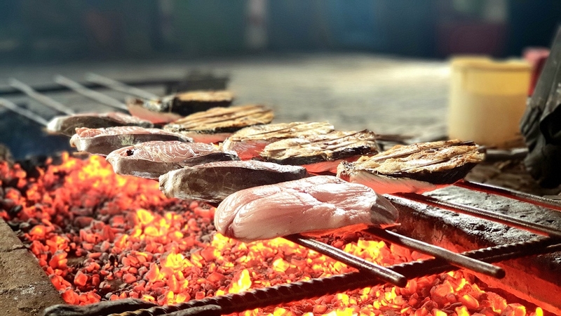 Cá thu nướng than hoa