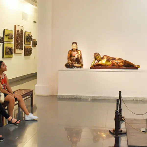 Bảo tàng Mỹ thuật Việt Nam - Không gian nghệ thuật trở thành điểm check in “siêu hot” của giới trẻ