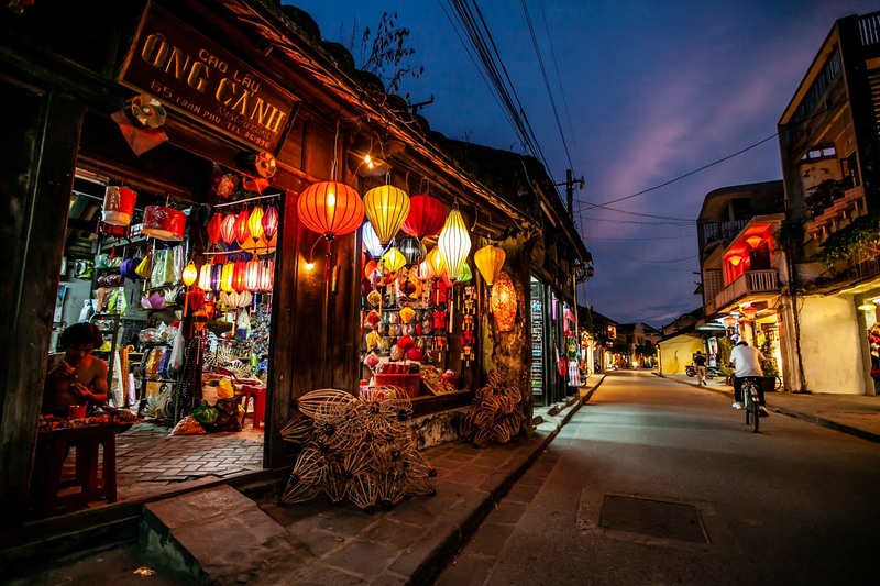 Phố cổ Hội An trầm mặc