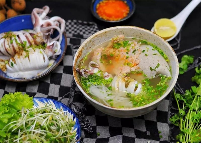 Bún quậy