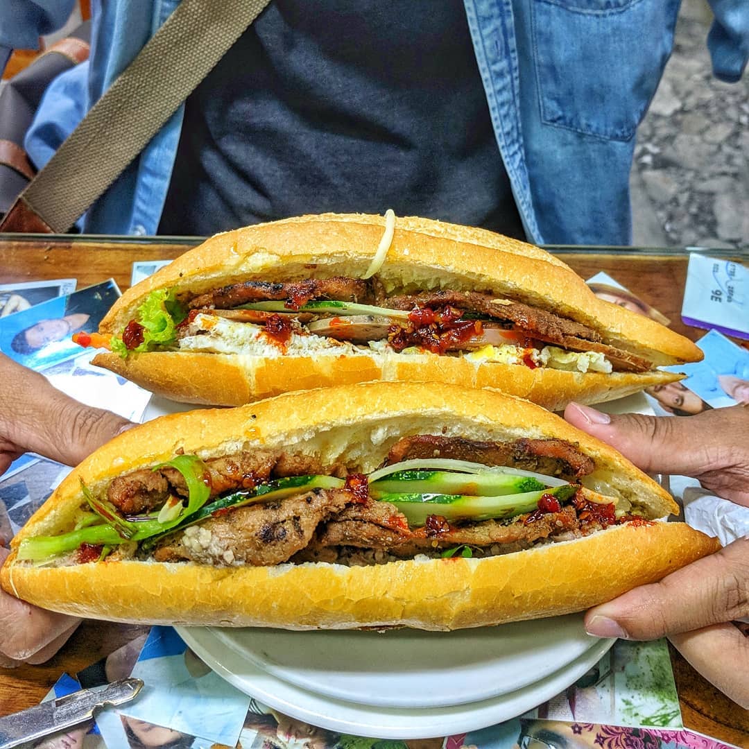 Bánh mì Madam Khánh