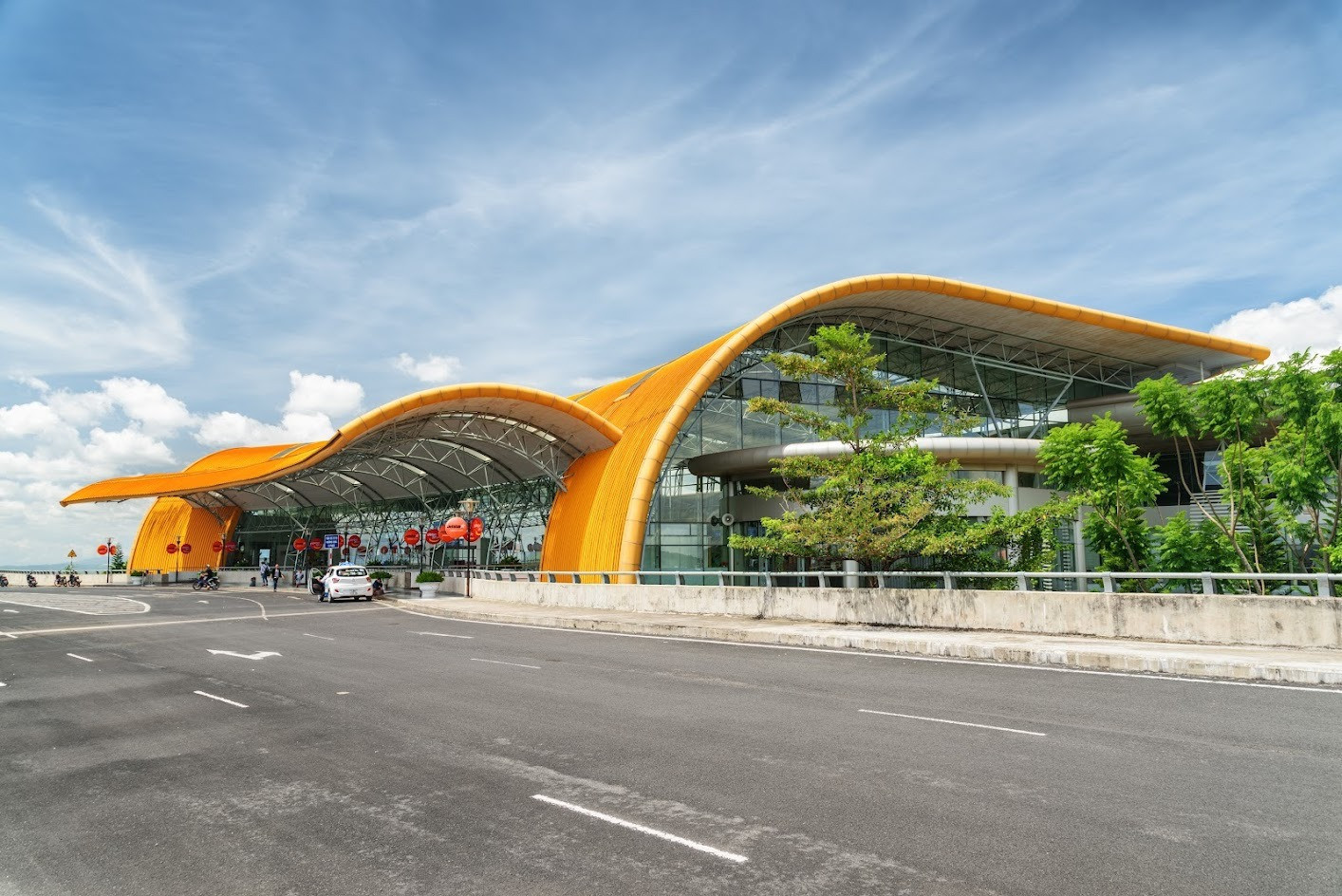 Sân bay Liên Khương 