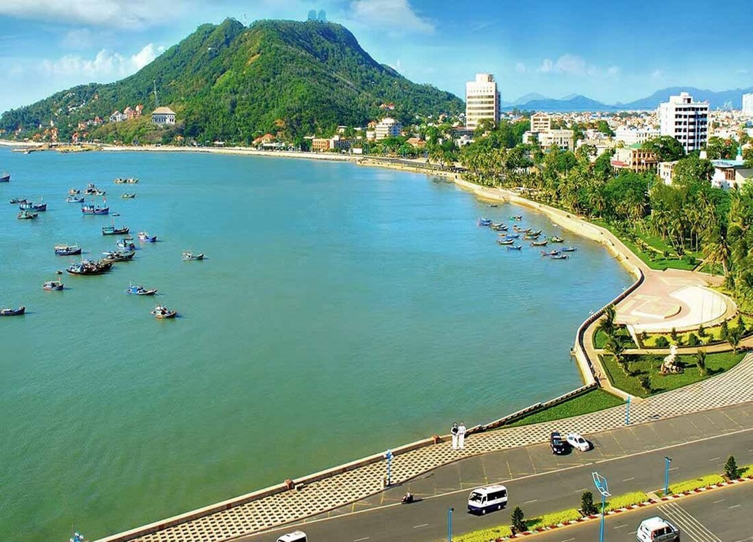 Bãi Trước