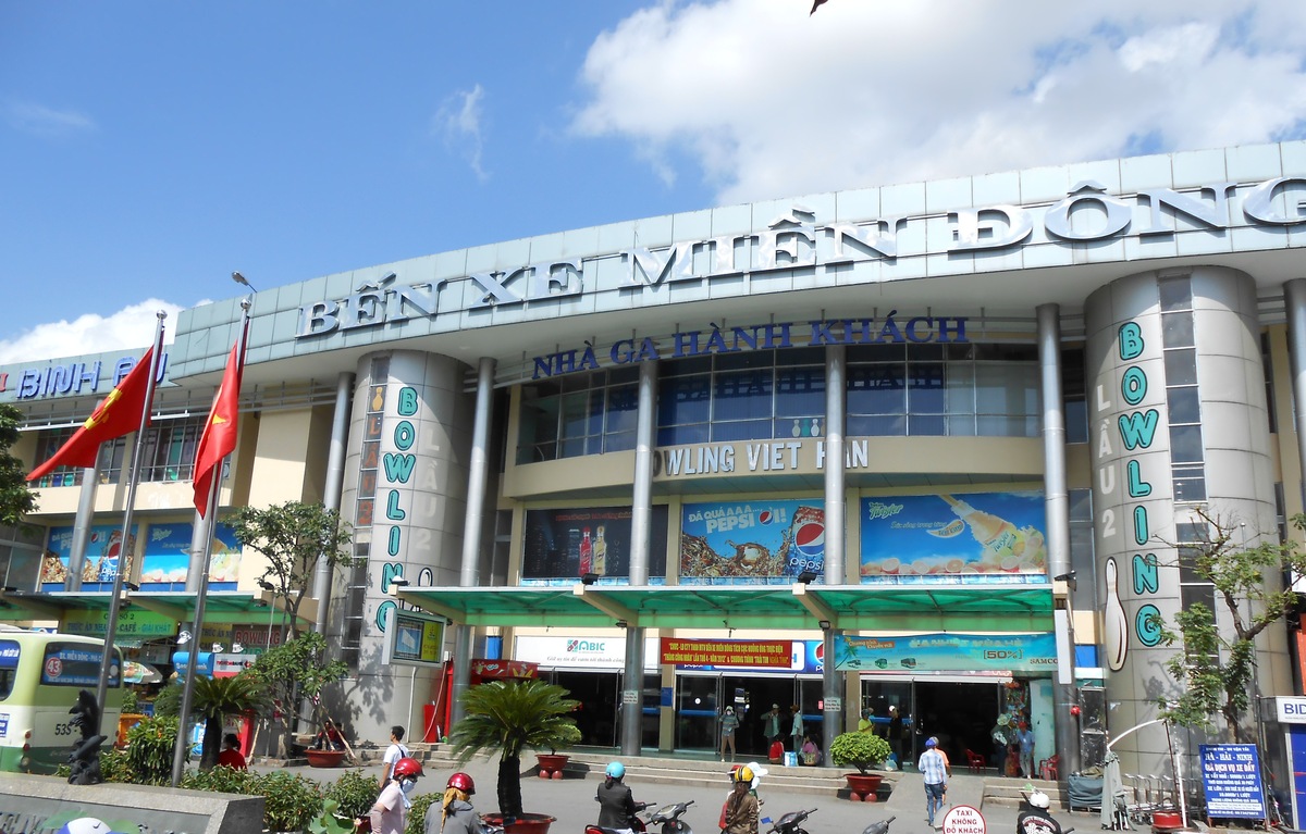 Bến xe khách miền Đông