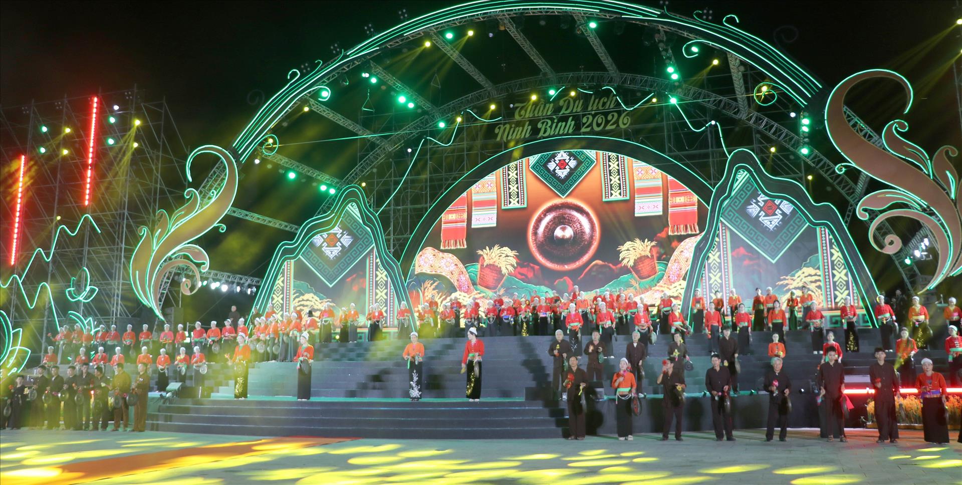Sân khấu hoành tráng của tuần du lịch Ninh Bình 2026
