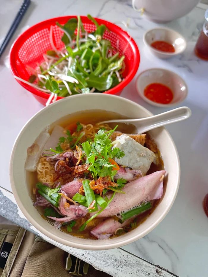 Mì tôm mực
