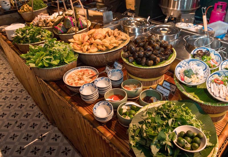 Buffet Sen Hà Thành Hạ Long