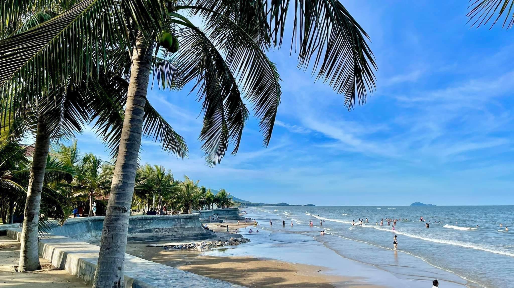 Biển Hải Tiến 