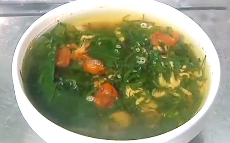 Canh lá lằng